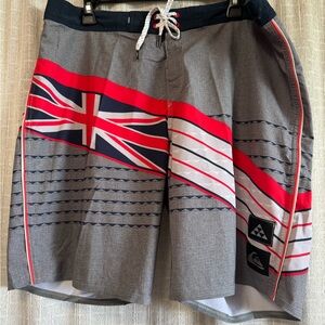Quiksilver Men's Gray, Hawaiian Flag-Stripe Boardshorts